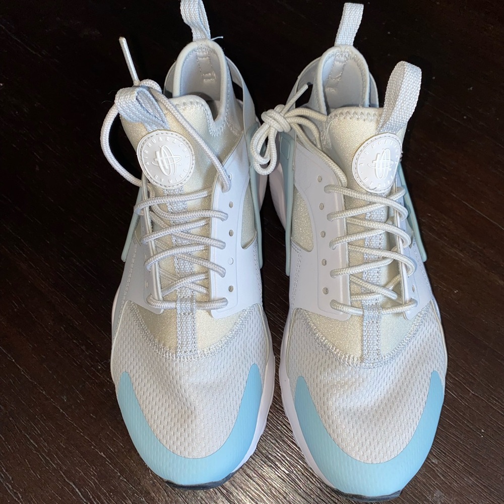 Nike air huarache run ultras